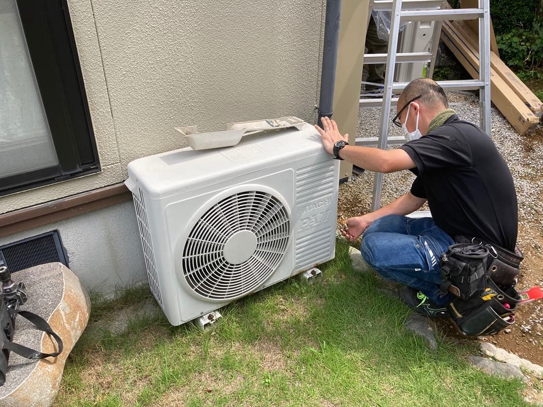 電気のホームドクターウチダデンキでは、エアコン取付工事を承ります